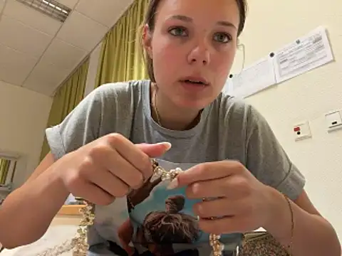 SophiaWestend – live chatrum