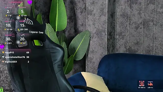 Virginia_Robinson's Live Chat Room
