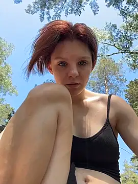 Онлайн чат NinaParri