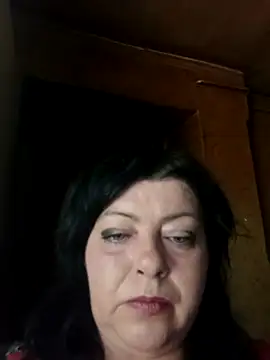 Pokazy przed seks kamerką na żywo – DancingMOMMY