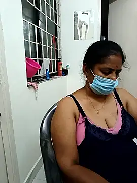 tamil_manjalmaami – live chatrum