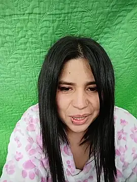 Cata_black's Live Chat Room