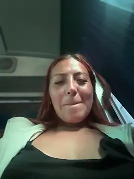 Scarlett_tour's Live Chat Room