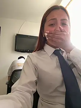 Lux_Scarlett: δωμάτιο απευθείας συνομιλίας