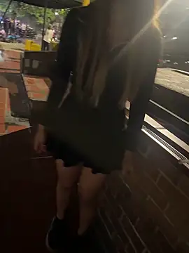 Chat soba uživo modela lindaandtony