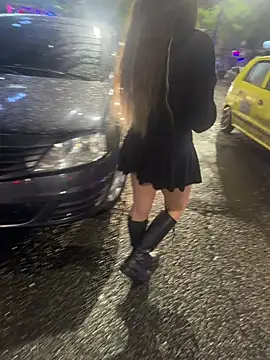 lindaandtony 现场聊天室