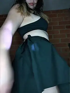 Petite_CherryX чат на живо