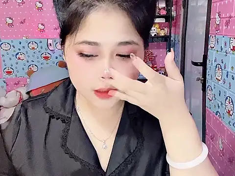 Nhanlu009 – live chatrum