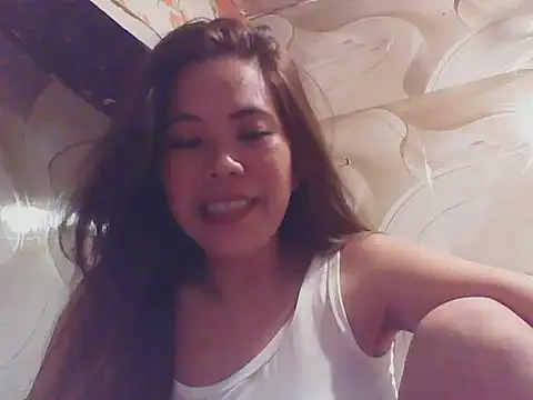 sweetciendy Adlı Modelin Canlı Sohbet Odası