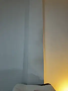 Živá chatovací místnost ZaraCarterX