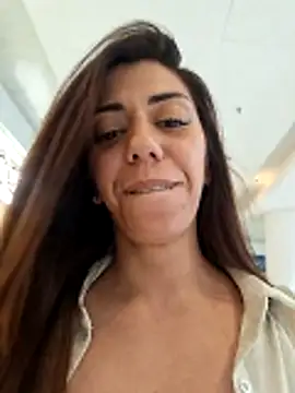 חדר צ'אט בשידור חי של AliceSanz