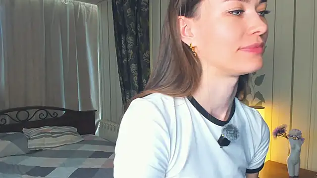 JulissaLipoma Live Chatraum