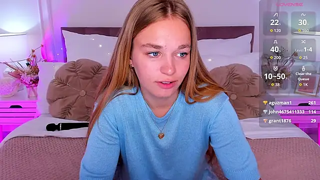 YangLola's Live Chat Room
