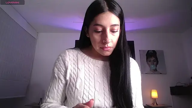 Sala de chat en directo de Melannyy_V
