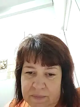 غرفة دردشة ViktoriaToytor55 المباشرة