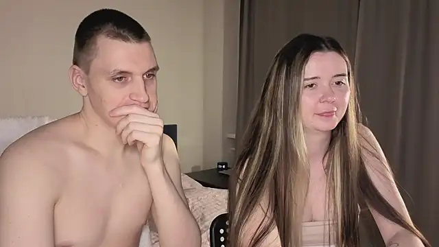 Chat soba uživo modela _PingPong_