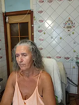 Živá chatovací místnost yalukerya