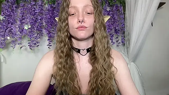 ElfGirlAna Cameră chat live