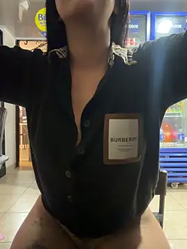 Noa_rousse01 Ruang Obrolan Langsung
