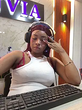 Kloe_rousse01 Ruang Obrolan Langsung
