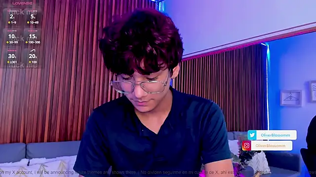 Oliver20__n Live chat-huone