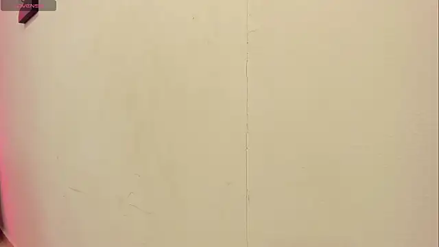 Cristy_tay's Live Chat Room