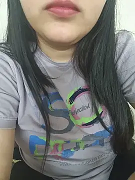 Chat soba uživo modela neelam_rawat