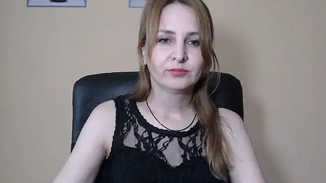 MilenaCharm Cameră chat live