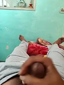Boobsloverjatt 在線直播表演