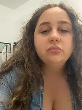 Bilik Sembang Langsung CurlyMaddie