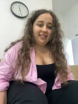 CurlyMaddieのライブチャットルーム