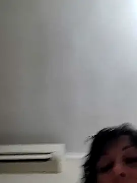 Sala de chat ao vivo de HelgaDennis