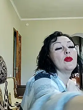 Chat soba uživo modela HelgaDennis