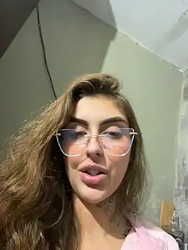 Živá chatovací místnost miiabellovic