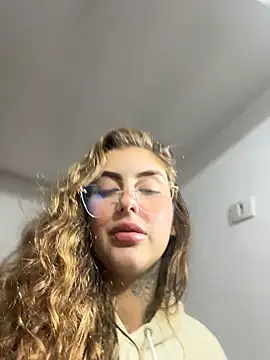 Sala de chat en directo de miiabellovic