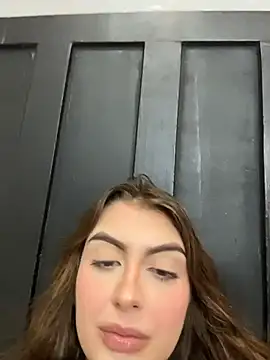 miiabellovic Live Chatraum