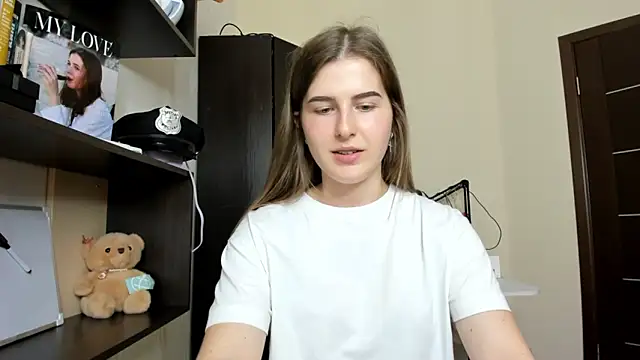 OhMyAlice Adlı Modelin Canlı Sohbet Odası