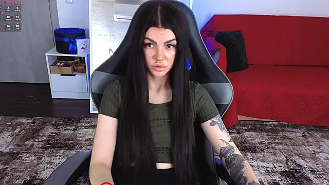 Živá chatovací místnost AnacondaOnn