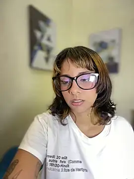 Chat ao vivo de LeylaKnox