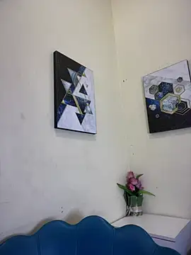 LeylaKnox Adlı Modelin Canlı Sohbet Odası