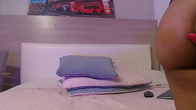 Živá chatovací místnost ariana_rivera1