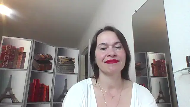 Sala de chat en directo de Selena_Moo