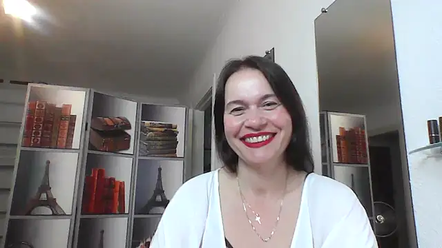 Selena_Moo Cameră chat live