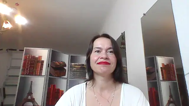 Selena_Moo Cameră chat live