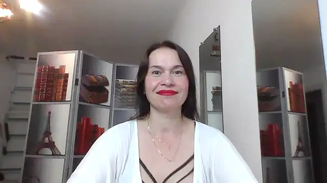 Selena_Moo Adlı Modelin Canlı Sohbet Odası