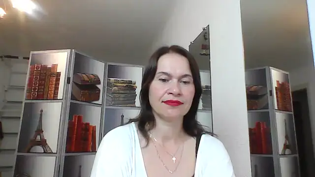 غرفة دردشة Selena_Moo المباشرة