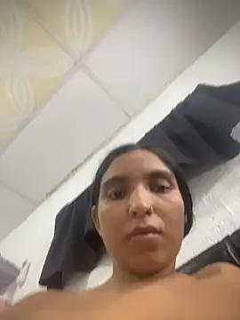 חדר צ'אט בשידור חי של Blowjob-Queen_