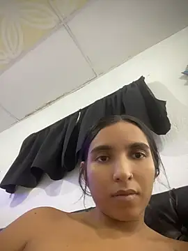 חדר צ'אט בשידור חי של Blowjob-Queen_