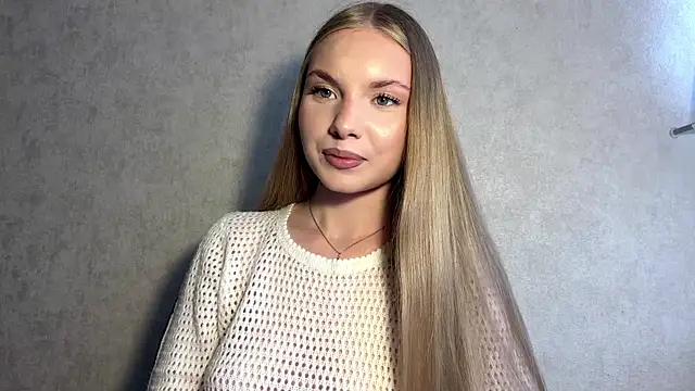 CarolineNine Cameră chat live