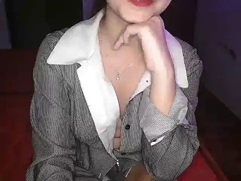 urvashi_rai Cameră chat live